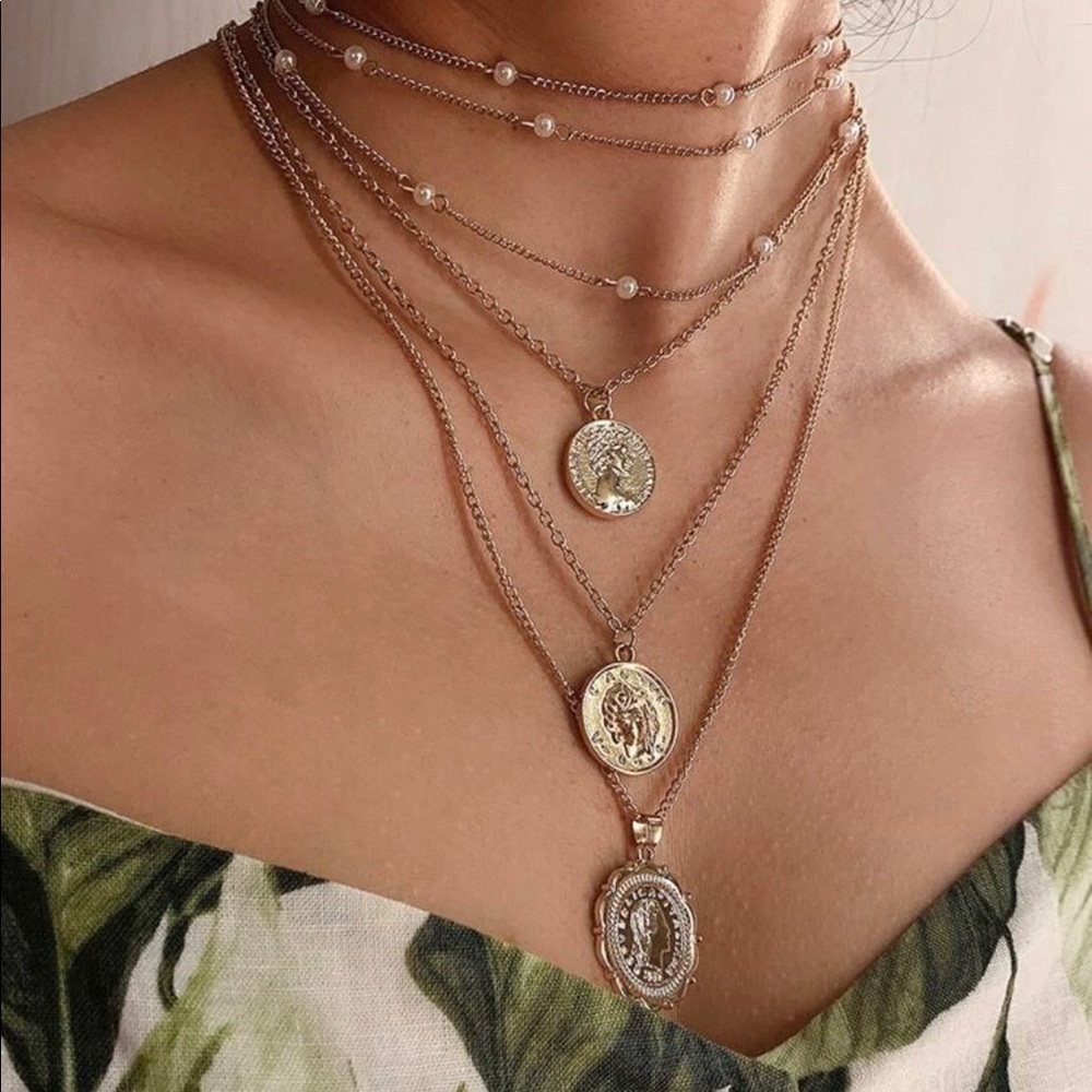 NEW ARRIVAL! Ladies Coins & Pearls Layering Set